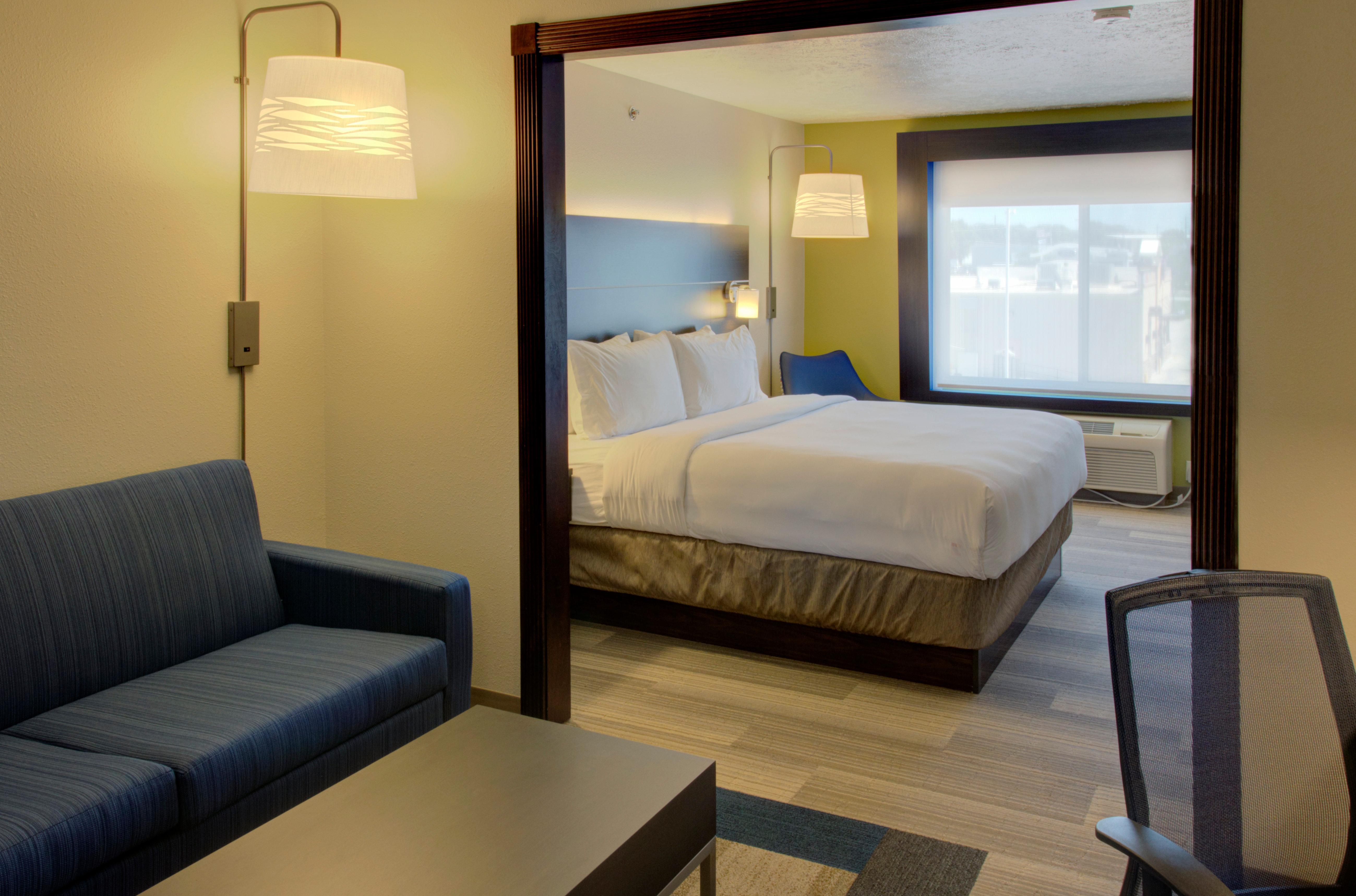 Holiday Inn Express & Suites Le Mars By Ihg Exterior foto